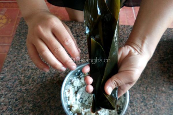 四角粽子的做法图解7