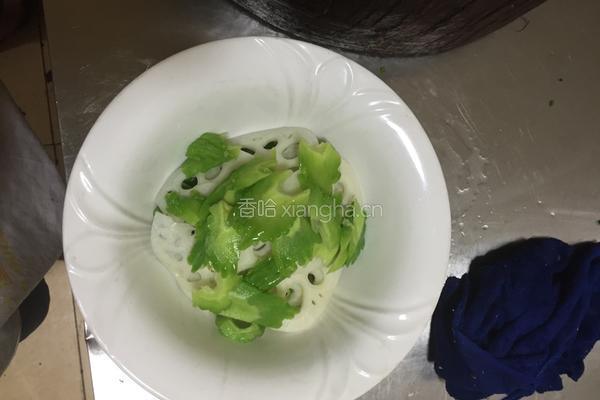 油辣子拌三样的做法图解4