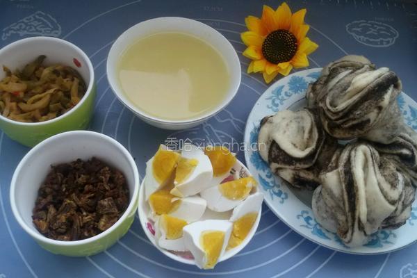 黑芝麻酱花卷的做法图解11