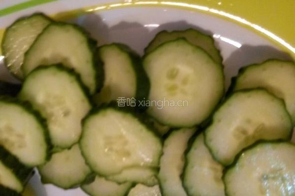 杨桃苹果青瓜汁的做法图解2