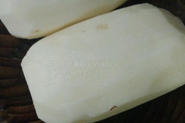 辣子藕丁的做法图解1
