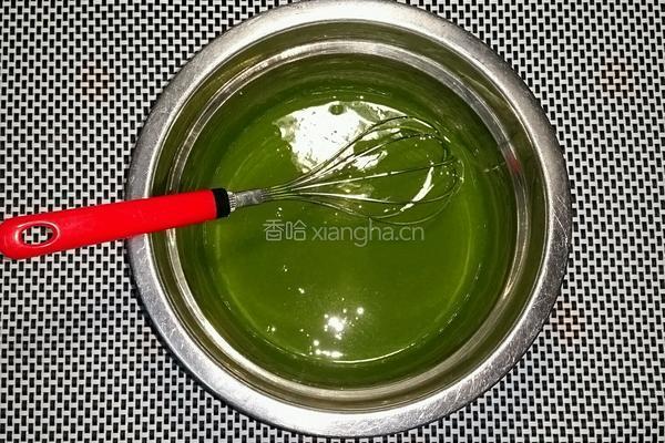 抹茶戚風蛋糕的做法图解3