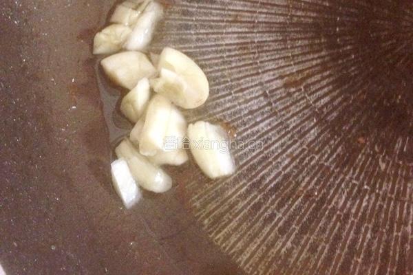 香煎带鱼焖咸菜的做法图解5
