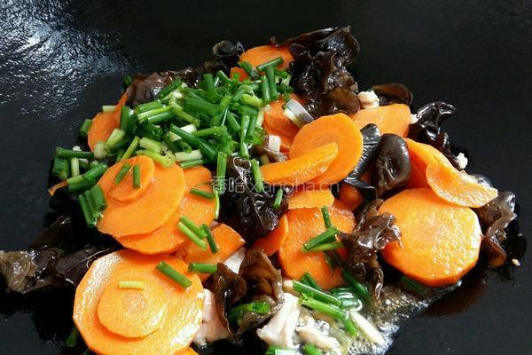 黑木耳胡萝卜肉片的做法图解10