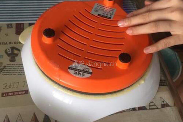 抹茶猕猴桃斑戟的做法图解3