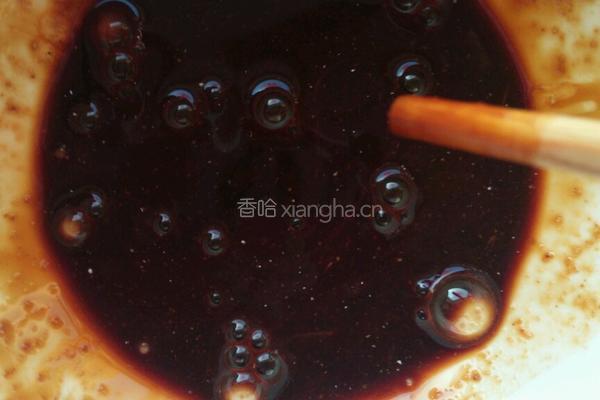 木耳炒胡萝卜的做法图解3