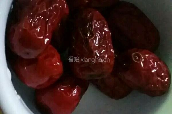 红枣玉米渣发糕的做法图解5