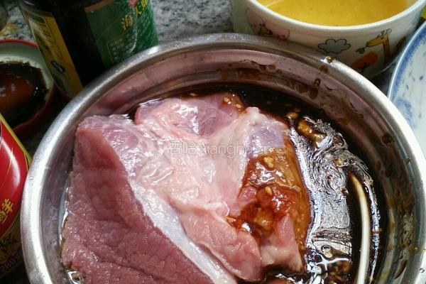 电饭锅叉烧的做法图解4