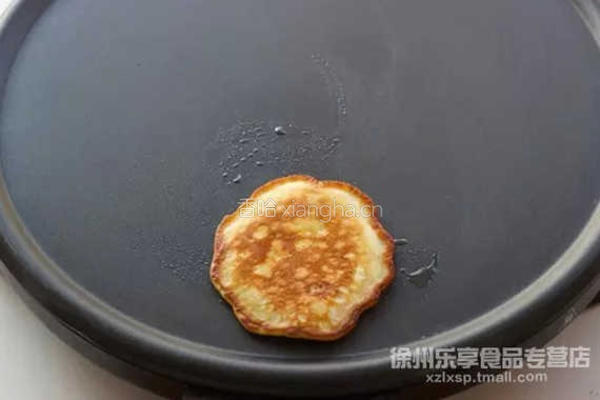 香蕉松饼的做法图解8