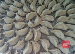 东北蘑菇大辣椒肉饺子的做法图解7