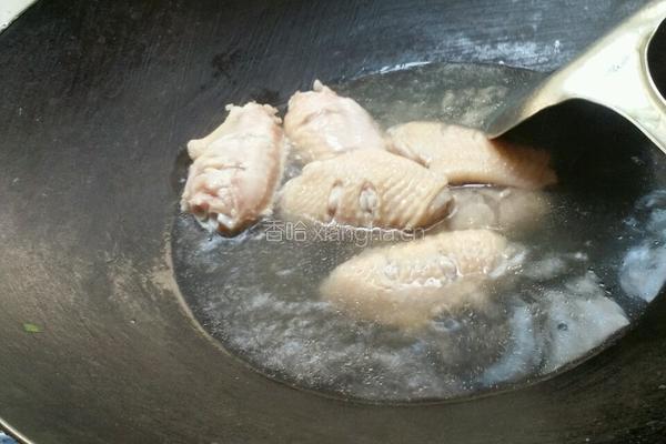 腐乳蚝油鸡翅的做法图解3