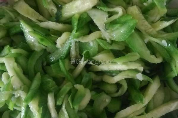 凉拌丝瓜的做法图解4