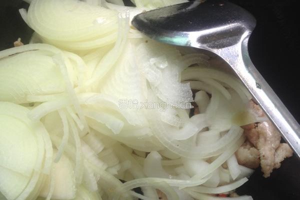 肉片炒洋葱的做法图解7