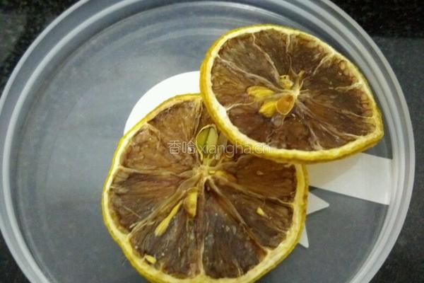 蜂蜜柠檬水的做法图解1