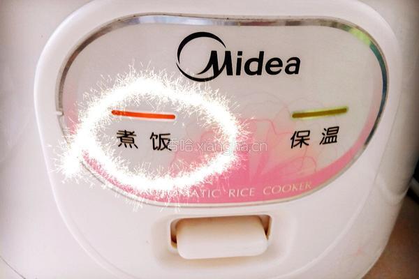 简单的南瓜米饭的做法图解4
