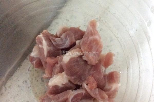 豆腐炒猪肉的做法图解3