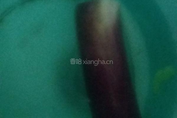 肉末茄子的做法图解1