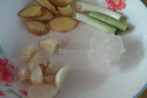 红烧肉炖土豆的做法图解2