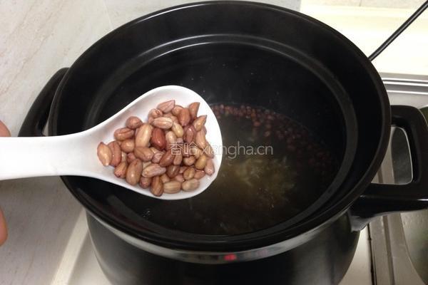 红豆红枣养颜粥的做法图解5