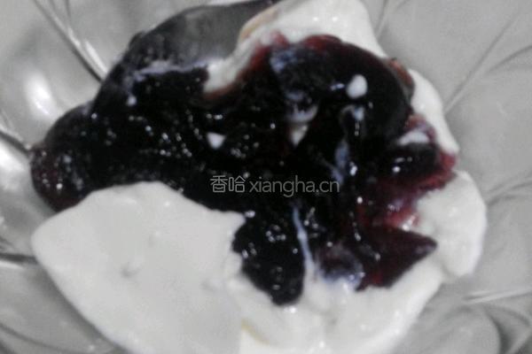蓝莓酸奶慕斯的做法图解4