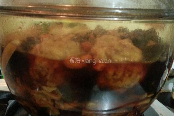 康宁锅红炖狮子头的做法图解3