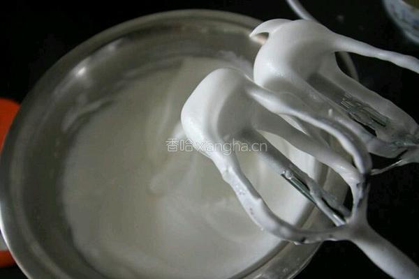 红豆抹茶舒芙蕾蛋卷的做法图解7
