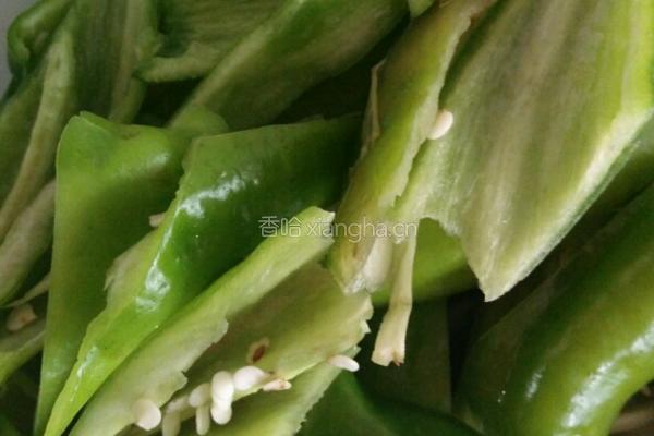 肉炒尖椒蘑菇的做法图解5