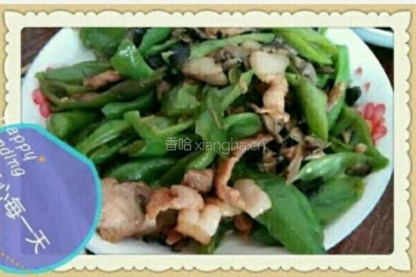 肉炒尖椒蘑菇