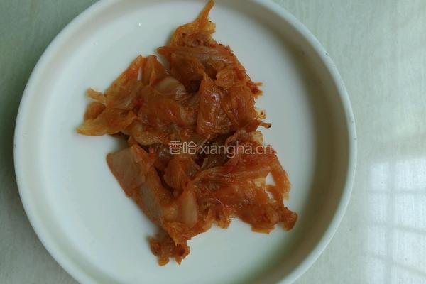 金针菇辣白菜的做法图解3