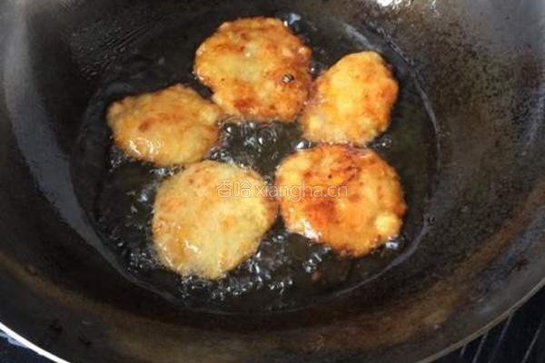 椒盐土豆胡萝卜饼的做法图解5