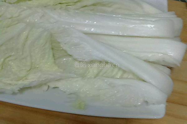 五彩薏米浇白菜的做法图解3