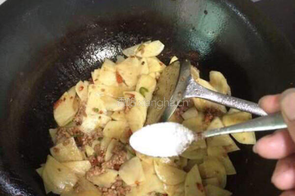 香辣干锅土豆片的做法图解6