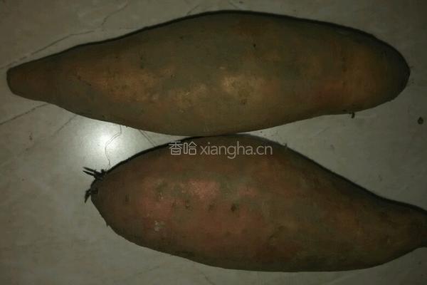 高烧红薯的做法图解1