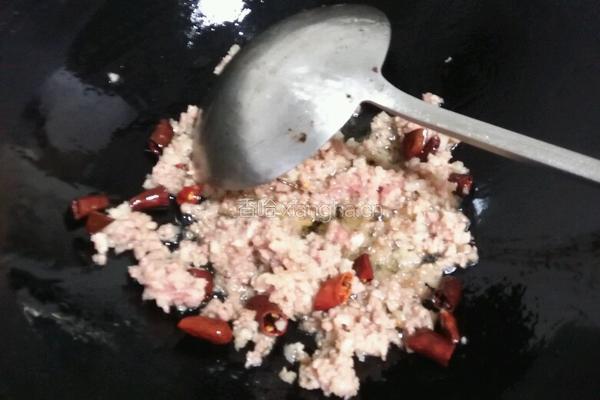 肉末青豆的做法图解5