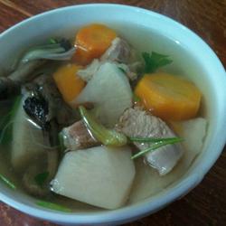 羊肉蘑菇萝卜汤的做法[图]
