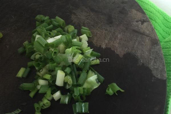 香菇瘦肉芽菜粥的做法图解3
