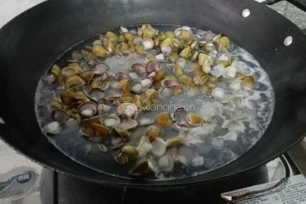 紫苏炒沙蚬的做法图解9