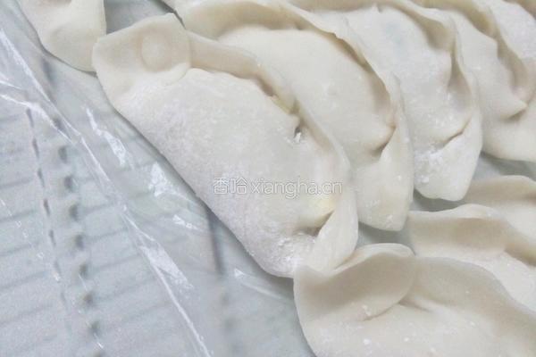 猪肉韭菜水饺