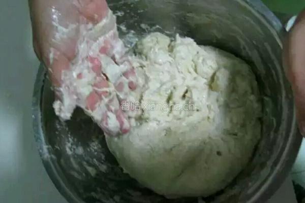 健康家庭炸油条的做法图解2