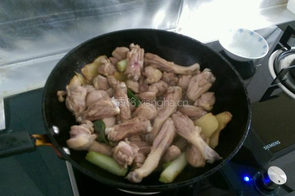 家常烧鸭腿的做法图解4