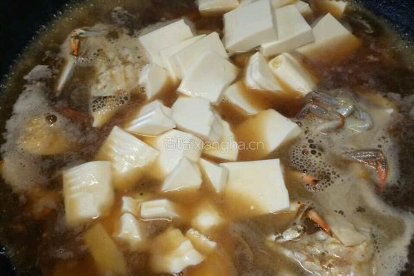 青蟹豆腐汤的做法图解6