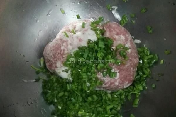 白菜珍珠饺的做法图解1
