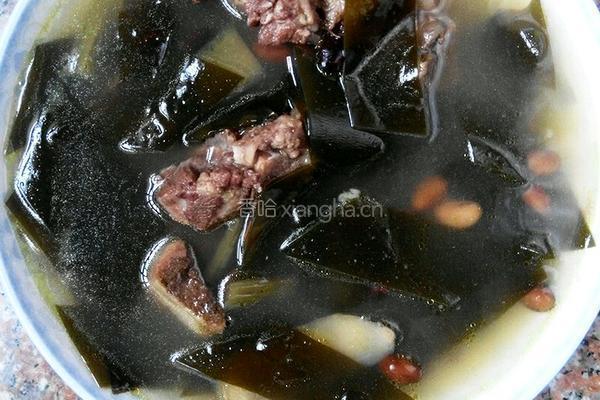海带黑豆骨头汤
