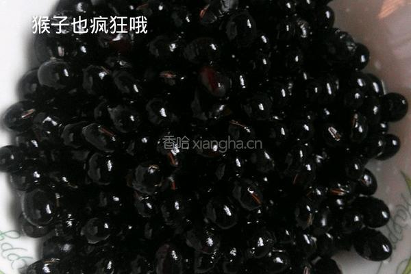 海带黑豆骨头汤的做法图解3