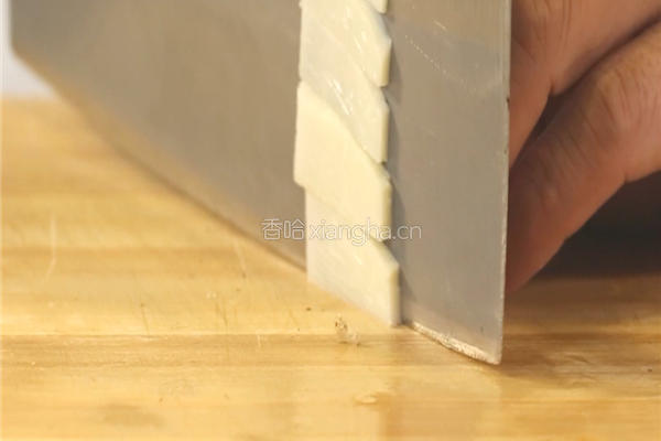 红烧鲫鱼的做法图解3