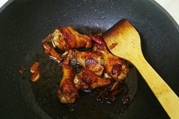 鸡腿烧土豆的做法图解5