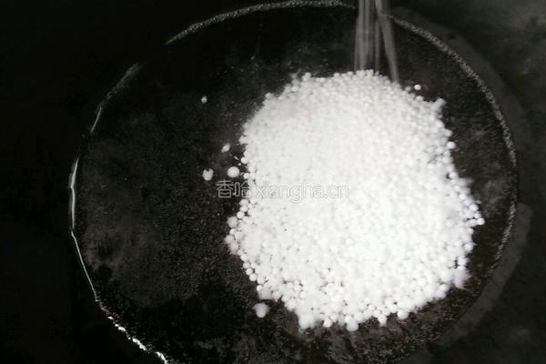 椰汁布丁西米露的做法图解3