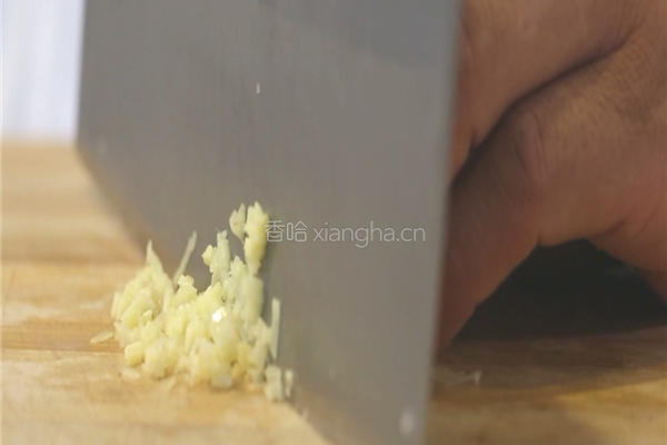 黄豆芽炒粉条的做法图解4