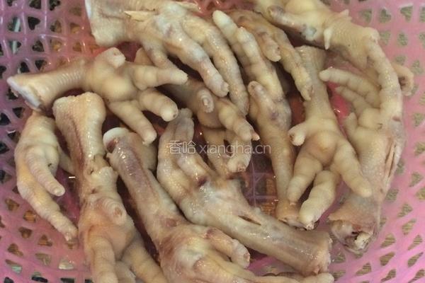 豉汁烧鸡爪的做法图解3