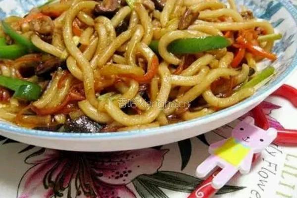 什锦炒乌冬面